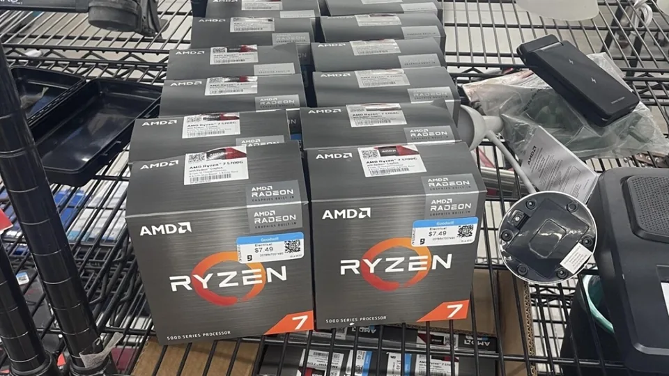 Estudante Compra 26 Processadores AMD Ryzen 7 por 7 Dólares mas Se Decepciona ao Receber os Produtos